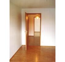 Schöne helle 2-ZKB Dachgeschosswohnung am Stadtpark – Dietzenbach