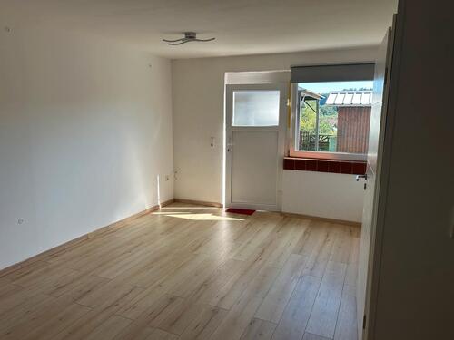 Foto - Vermiete 1 Zimmer Apartment in bester Lage von Niederwürzbach