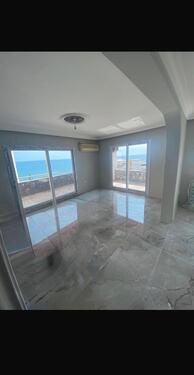 Foto - Traumhafte 3+1 Wohnung direkt am Meer in Mersin Çaltana