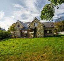 Idyllische Reitanlage mit Wohnhaus 20 Minuten bis Aachen City