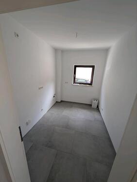 Foto - Mehrfamilienhaus, Wohnhaus in Waldesch zum Kaufen