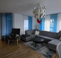 Helle 3-Zimmer-Erdgeschosswohnung in Breisach mit Loggia & Balkon - Kenzingen