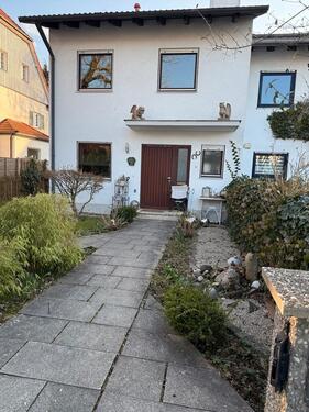 Foto - Nachmieter für Reiheneckhaus in Trudering