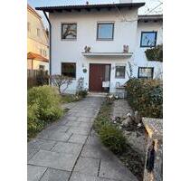 Nachmieter für Reiheneckhaus in Trudering - München Trudering-Riem