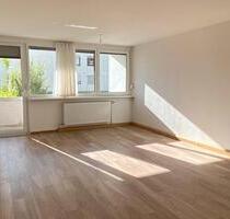Eislingen: Gemütliche EG 1-Zimmer-Wohnung mit Balkon & EBK - Eislingen (Fils)