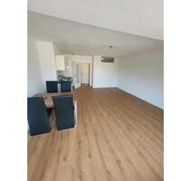 1-Zimmer-Apartment – Balkon, Küche, zentral & hell - Leverkusen Bergisch Neukirchen