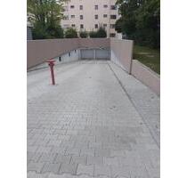 Tiefgarage (kein Duplex) in Hadern zu vermieten - München