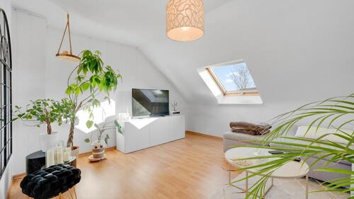 Foto - Schöne 3-Zimmer-Dachgeschosswohnung mit Balkon in Bayreuth