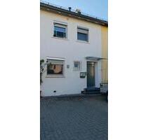 2.5 Zimmer - 820,00&nbsp;EUR Kaltmiete, ca.&nbsp; 69,00&nbsp;m&sup2; in Reutlingen (PLZ: 72760) Orschel-Hagen