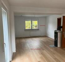 Schöne Wohnung mit Terrasse in Würgendorf - Burbach