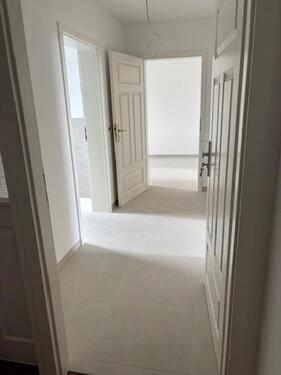 Foto - 2 Zimmer DG-Altbauwohnung, kernsaniert