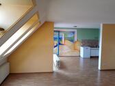 Foto - Penthouse-ähnliche DG Wohnung - 990,00 EUR Kaltmiete,