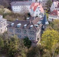 Charmante 3-Zimmer Wohnung in denkmalgeschütztem Haus – Ruhige Lage am Glockenberg - Coburg