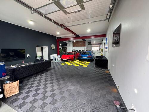 Foto - Befahrbare Halle Aufbereitung Gewerbehalle zu vermieten 400m Büro