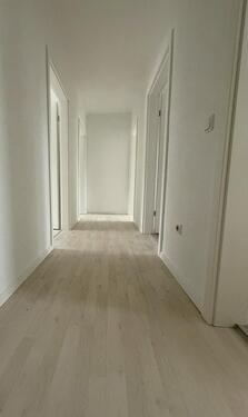 Foto - 3 Zimmer Dachgeschoßwohnung zur Miete in Duisburg
