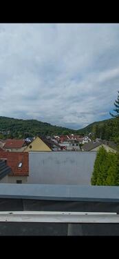 Foto - Helle renovierte Dachgeschosswohnung nur Frauen