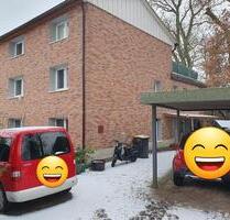 4 Zimmer Wohnung mit EBK,Carport, Dachterasse und Gartenanteil - Harpstedt