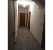 4 Zimmerwohnung mit Balkon - 900,00&nbsp;EUR Kaltmiete, ca.&nbsp; 80,00&nbsp;m&sup2; in Celle (PLZ: 29225) Neustadt/Heese
