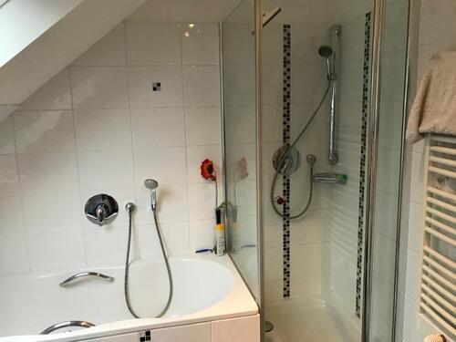 Foto - 3,5 Zimmer Dachgeschoss Wohnung