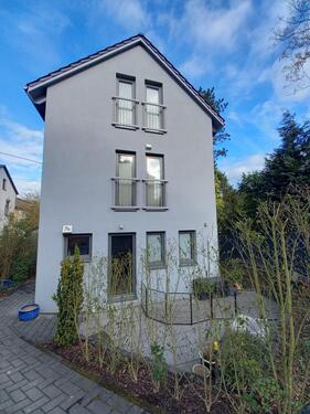 Foto - Haus mit Apartmentwohnung in Unkel