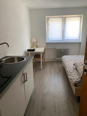 Foto - Möbliertes Zimmer wie Apartment