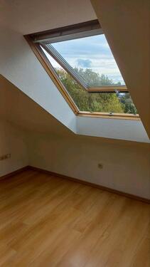 Foto - 1 Zimmer Dachgeschoßwohnung zur Miete in Solingen