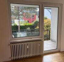 Schöne 2-Zimmer-Wohnung mit Balkon und Parkett - Wuppertal Gemarkung Barmen