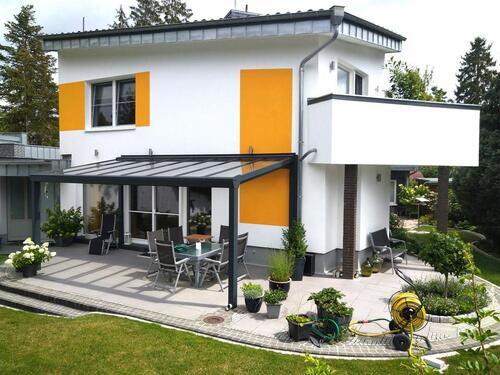 Foto - Außergew. Architektenhaus mit Einliegerwhg. - ohne Provision -
