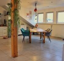 Helle Dachgeschosswohnung in ruhiger Lage - Lohne (Oldenburg)