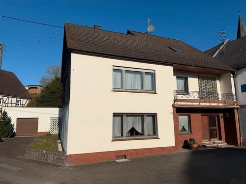 Foto - Mehrfamilienhaus, Wohnhaus zum Kaufen in Sohren