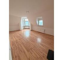 3-Zimmer-Dachgeschosswohnung mit Einbauküche - Hagen Hagen-Mitte
