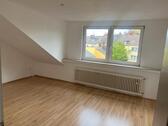 Foto - 2 Zimmer Dachgeschoßwohnung zur Miete in Duisburg