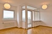 Foto - Renovierte 2 Zi. Wohnung mit Garage von Privat