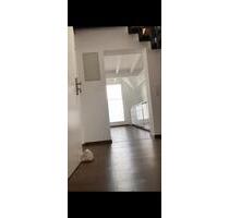 lichtdurchflutete Maisonette DG-Whg in D-Benrath zu vermieten - Düsseldorf Stadtbezirk 9