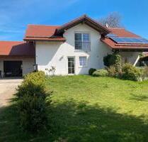 Wohnung in Falkenfels - 800,00&nbsp;EUR Kaltmiete, ca.&nbsp; 95,00&nbsp;m&sup2; in Falkenfels (PLZ: 94350)