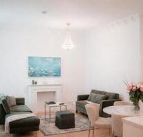 Altbau-Oase in Charlottenburg: Kernsanierte 2.5 Zimmer-Wohnung - Berlin Charlottenburg-Wilmersdorf