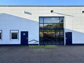 Foto - Lager- und Produktionsflächen im Industriepark Schlavenhorst mit Büro und Sozialräumen