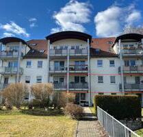 Attraktive 3 Raum Wohnung mit 2 Balkonen & EBK in Altchemnitz