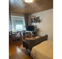 Appartement Rüttenscheid mit Einbauküche, Holzparkett, Duschbad - Essen Stadtbezirk II