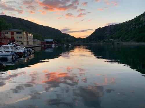 Foto - Urlaub direkt am Fjord - Ferienhaus im Sommer mit Boot - Hunde ok