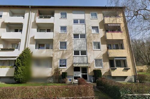 Foto - Leerstehende 3 Zimmer Wohnung mit Balkon