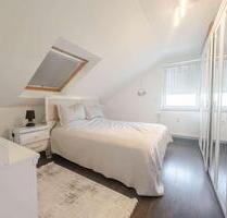 Stylische 4-Zi. DG-Wohnung mit EBK – hell & modern - Langen (Hessen)