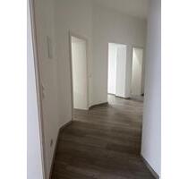 geräumige Altbauwohnung in ruhiger Lage frei ab 12-25 - Wuppertal Gemarkung Langerfeld