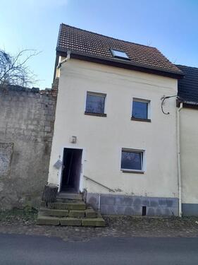 Foto - Haus zum vermieten - 700,00&nbsp;EUR Kaltmiete, ca.&nbsp; 130,00&nbsp;m&sup2;