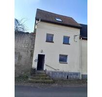 Haus zum vermieten - 700,00&nbsp;EUR Kaltmiete, ca.&nbsp; 130,00&nbsp;m&sup2; in Wettin-Löbejün (PLZ: 06193)