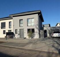 Neuwertige Stadtvilla-DHH| Ausbaureserve | Keine Provision - Mönchengladbach Nord