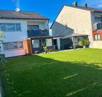 Schönes EFH mit 7 Zimmern, 130 qm Wfl, Garten, renoviert - Geisenhausen