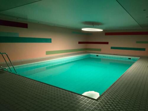 Foto - Moderne 2-Zimmer-Wohnung mit Pool, Sauna und Stellplatz in ruhige