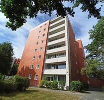 Lichtdurchflutete 2,5 Zimmerwohnung direkt am Stadtpark Norderstedt