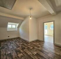 Frisch saniert, Balkon, Garten, Garage, Stellplatz, Traumblick - Sankt Goarshausen